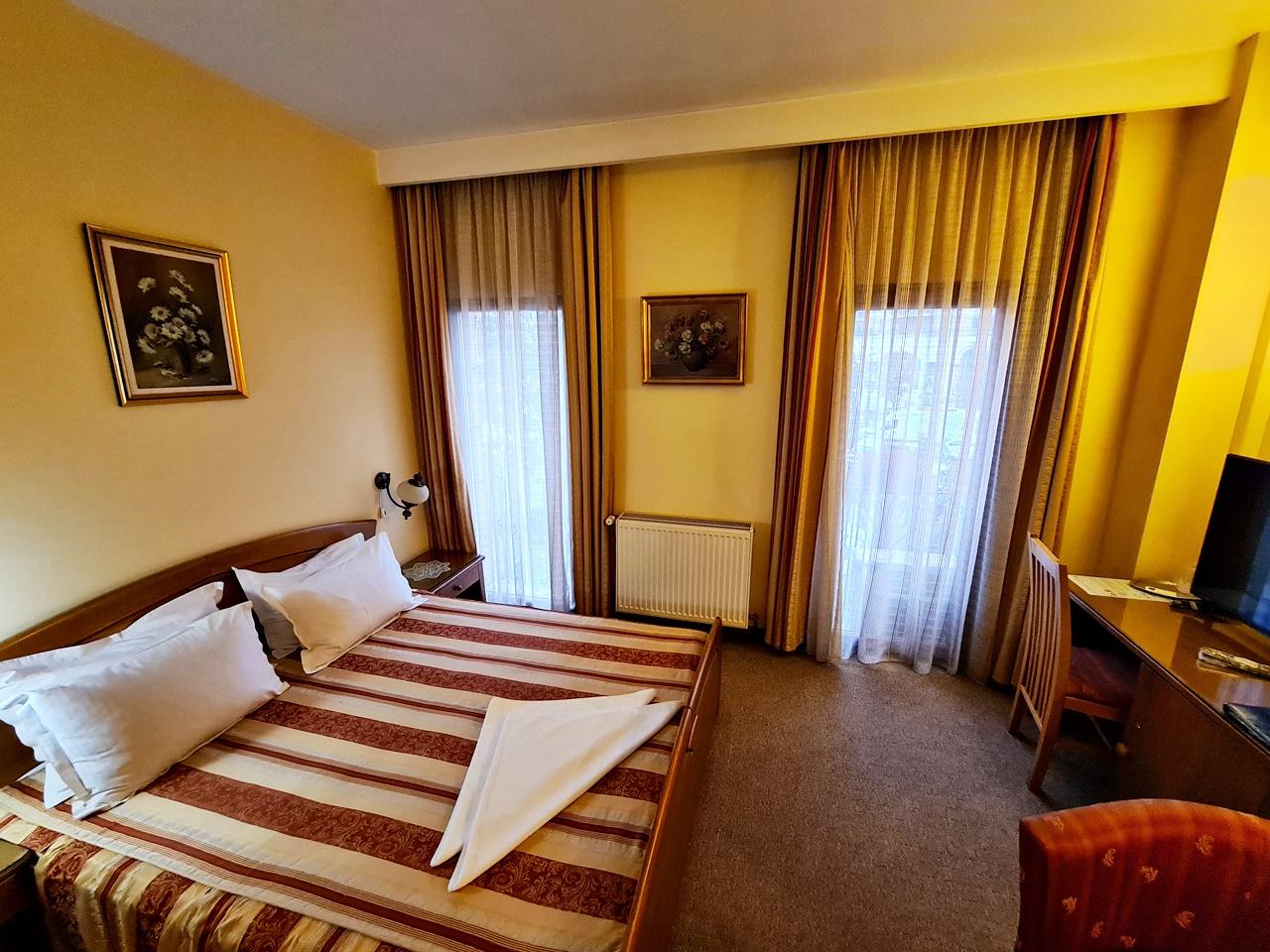 Hotel Horoscop Bukarest Exterior foto